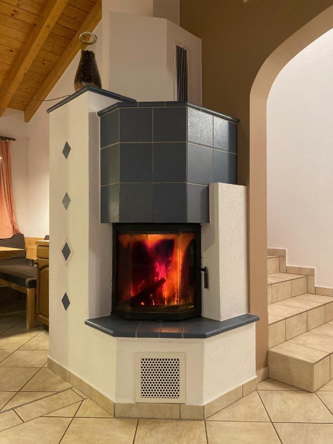 Ferienwohnung Mark-Oehmen Имст Екстериор снимка