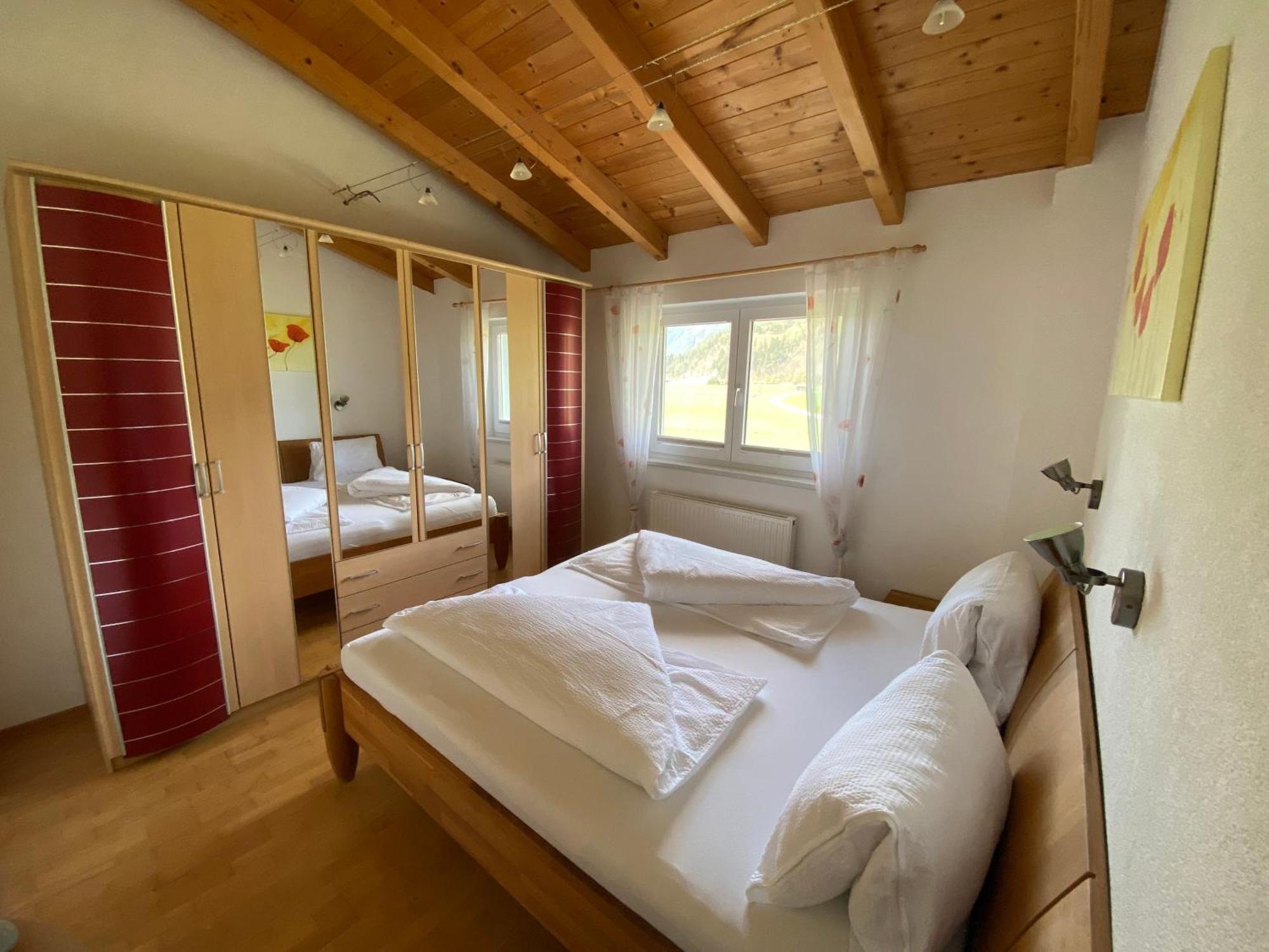 Ferienwohnung Mark-Oehmen Имст Екстериор снимка